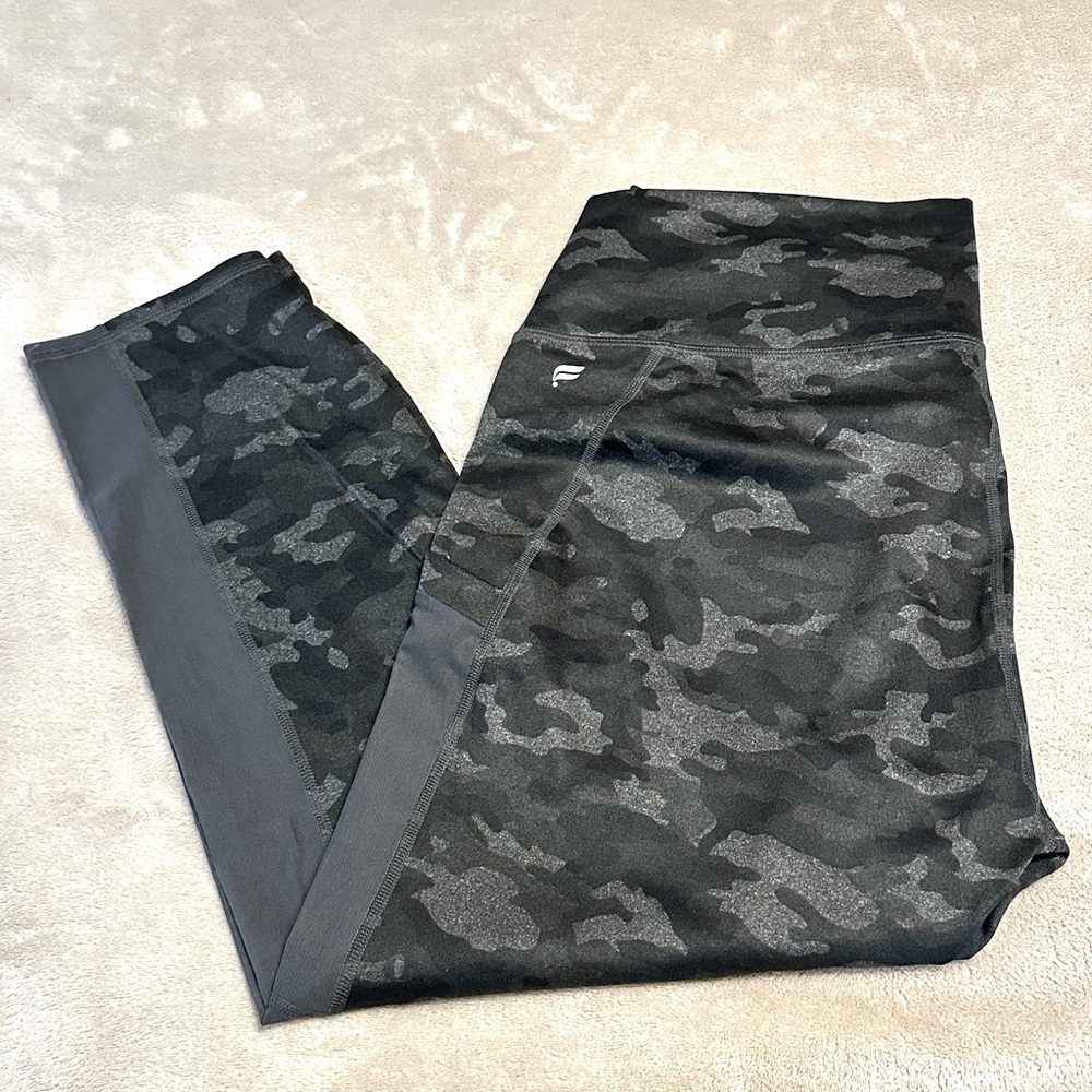 Fabletics Camouflage Powerhold Leggings
